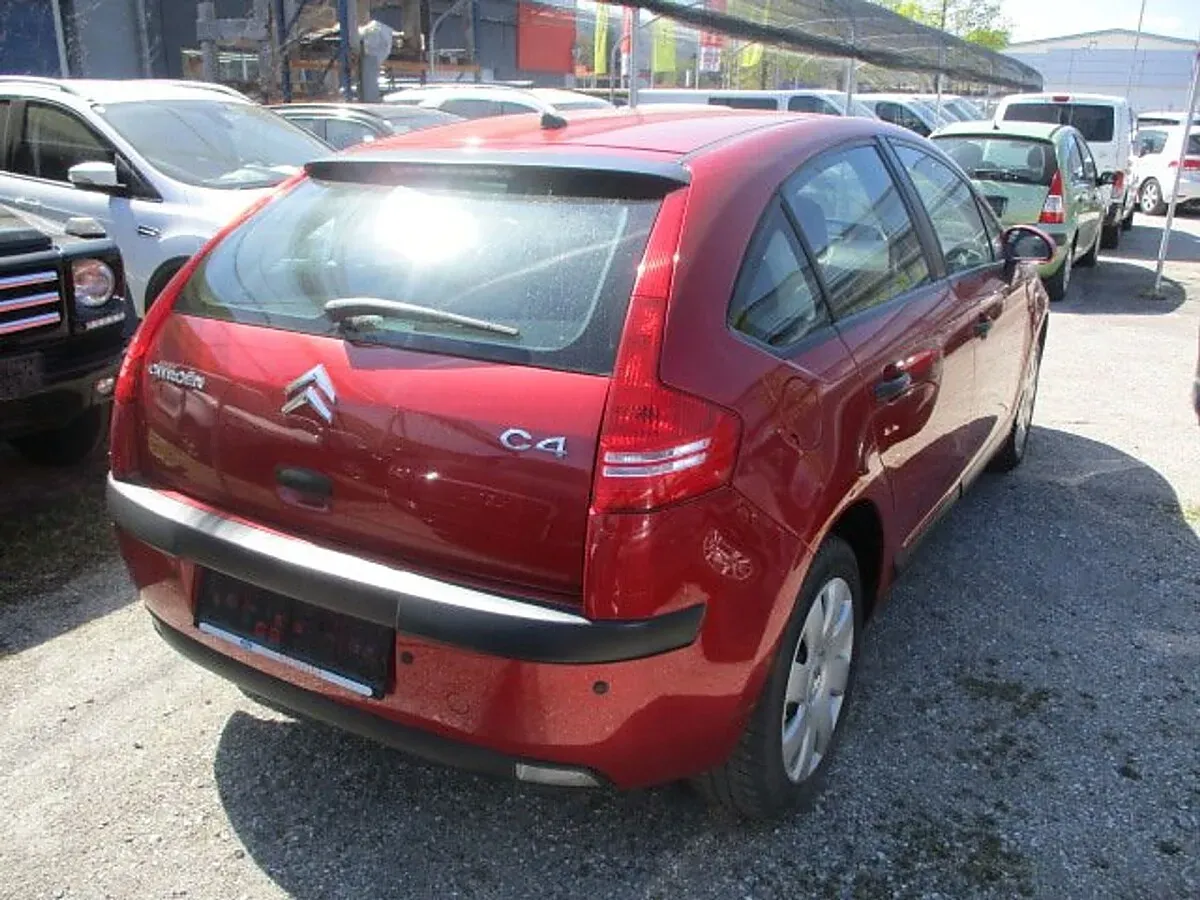 Citroen C4 2008 photo 3