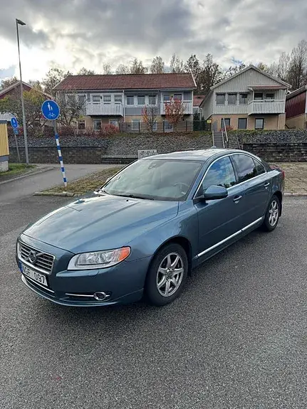 Volvo S80