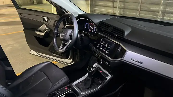 Audi Q3 2020 photo 5