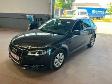 Audi A3 2010 photo 2