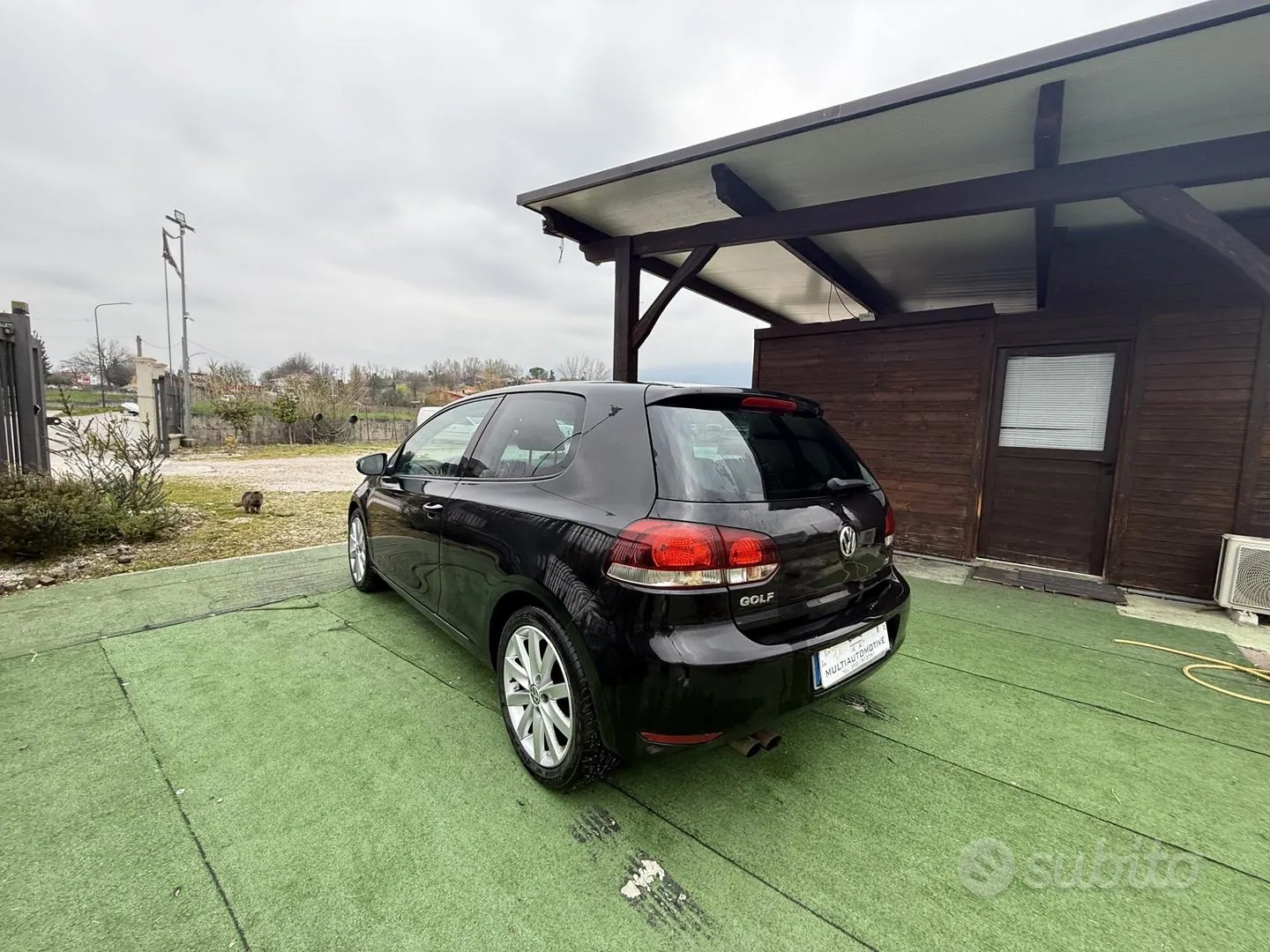 Volkswagen Golf 2010 photo 5