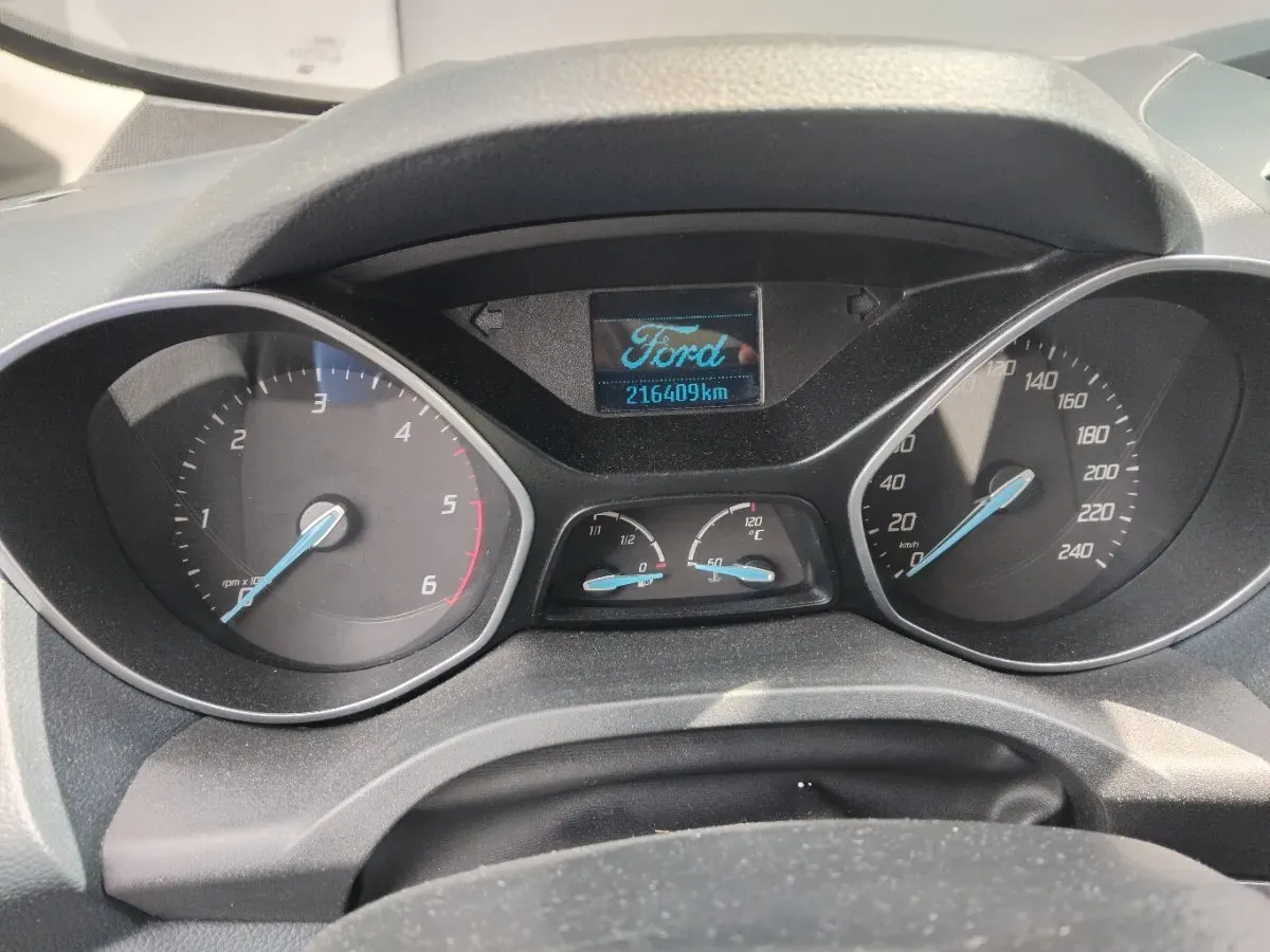 Ford C-Max 2012 photo 2