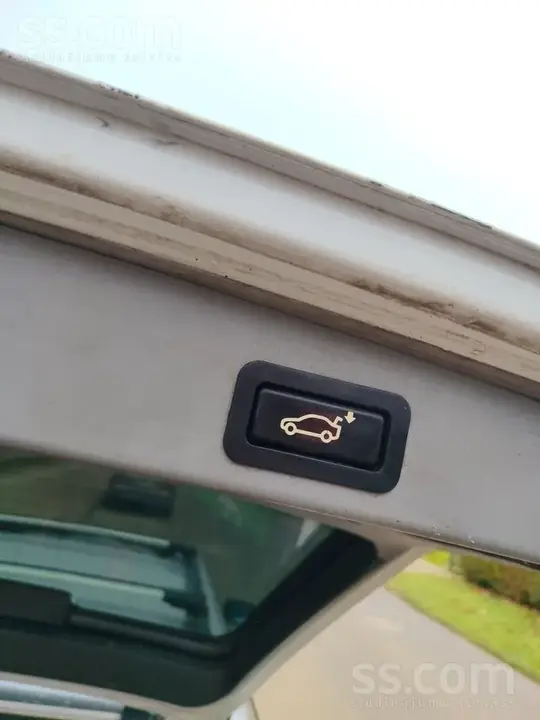 BMW E39 2003 photo 5