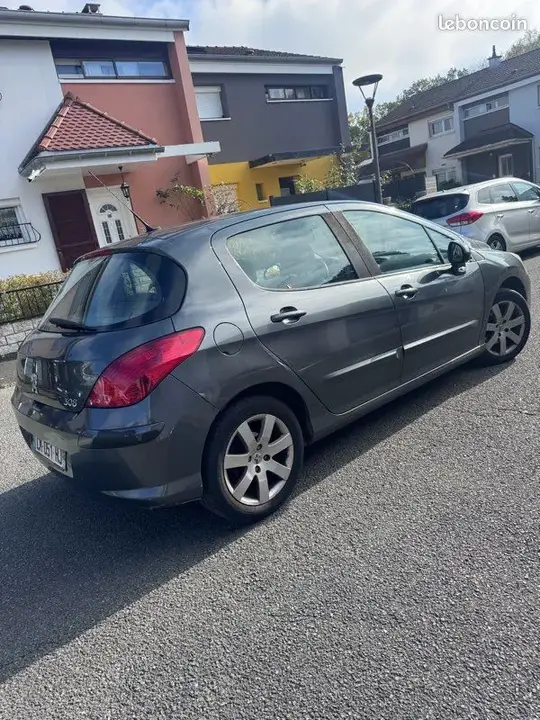 Peugeot 308 2007 photo 2
