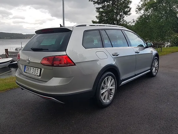 Volkswagen Golf Alltrack 2017 photo 3
