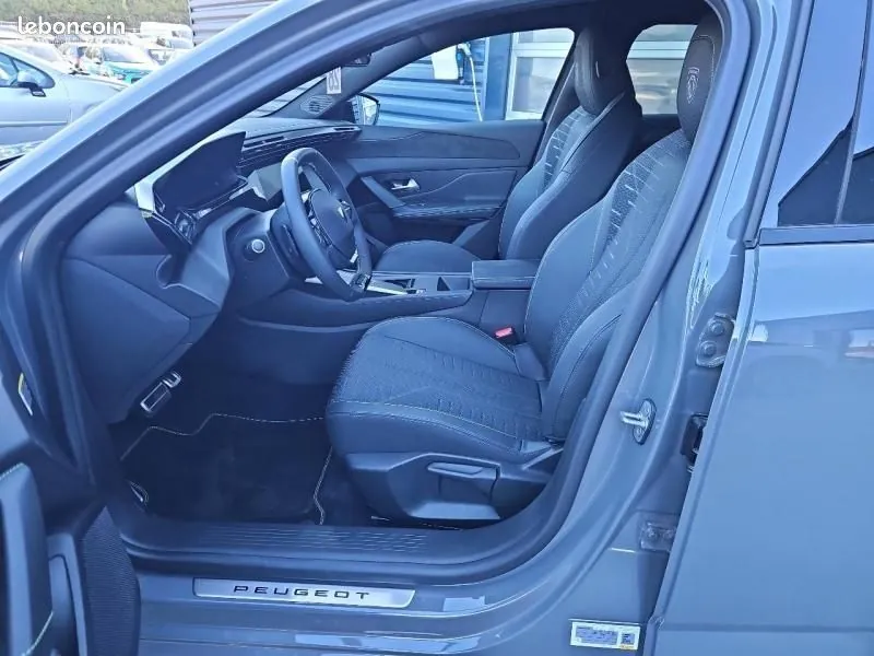 Peugeot 308 2025 photo 4