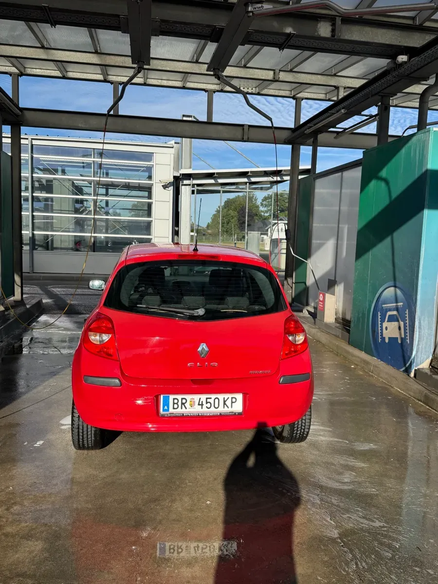 Renault Clio 2005 photo 3