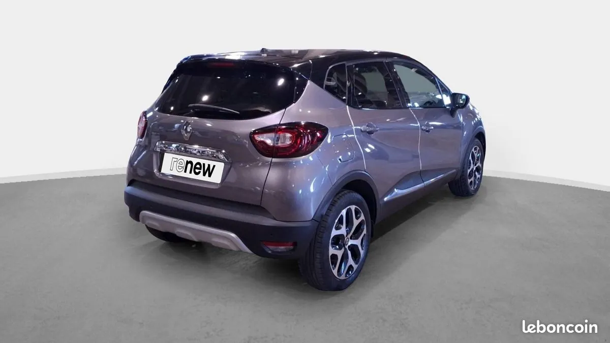 Renault Captur 2019 photo 2