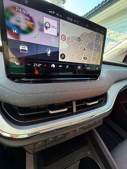 Skoda Enyaq 2022 photo 5