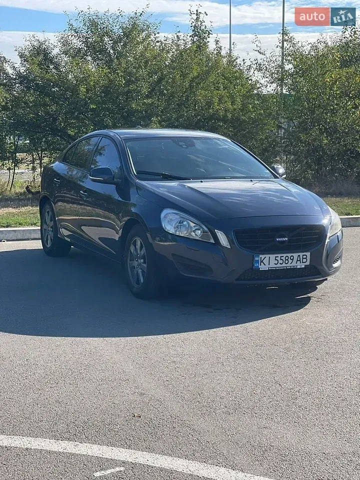Volvo S60