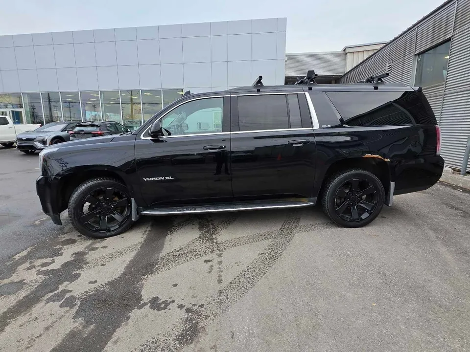 GMC Yukon Xl 2018 photo 3