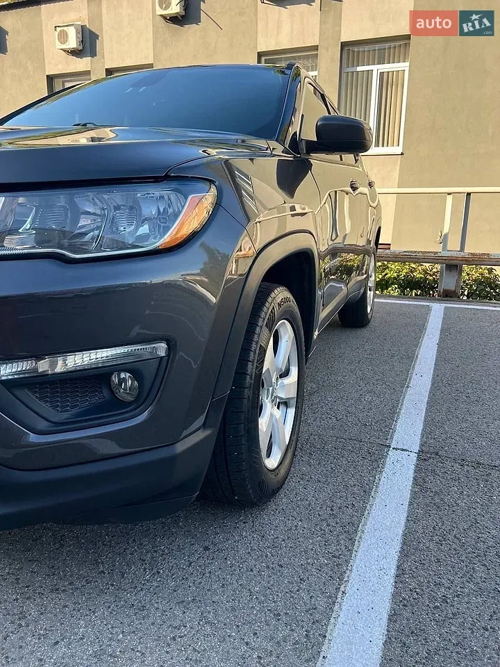 Jeep Compass 2018 photo 4