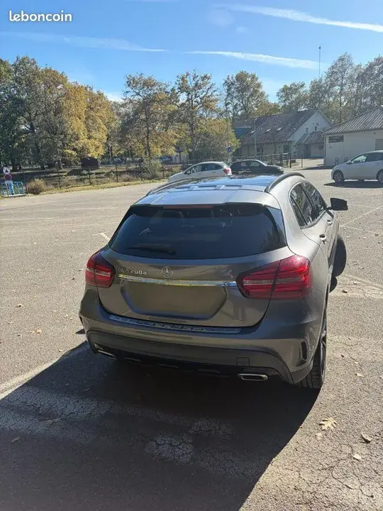 Mercedes-Benz Gla 2019 photo 5