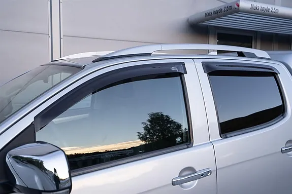 Isuzu D-Max 2017 photo 4