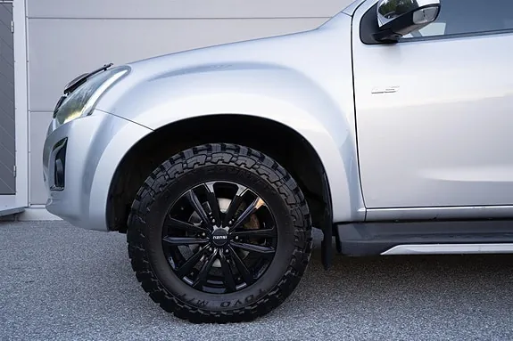 Isuzu D-Max 2017 photo 3
