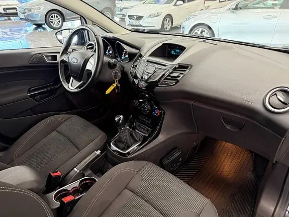 Ford Fiesta 2017 photo 4