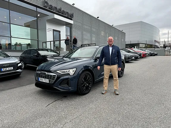Audi Q8 E-Tron 2024 photo 2