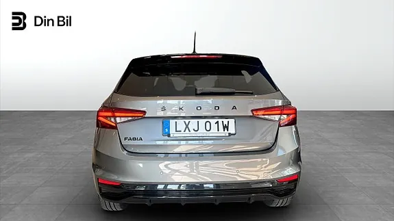 Skoda Fabia 2023 photo 5