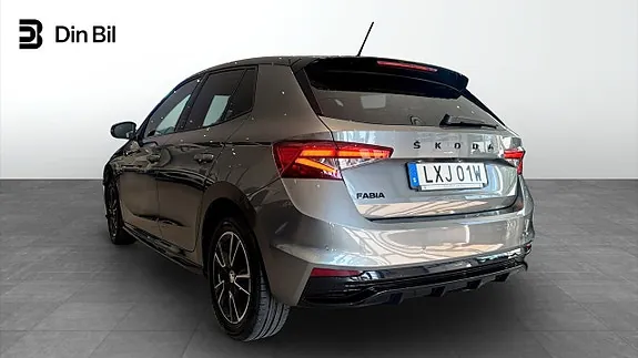 Skoda Fabia 2023 photo 3