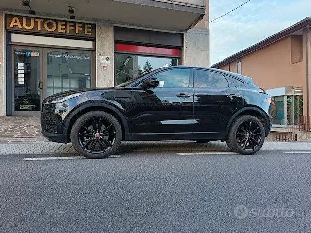 Jaguar E-Pace