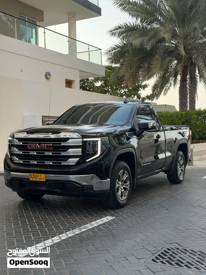 GMC Sierra