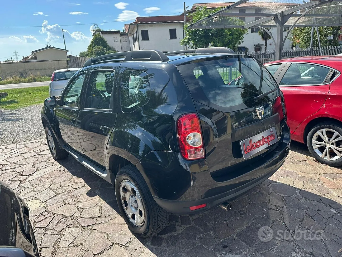 Dacia Duster 2012 photo 3
