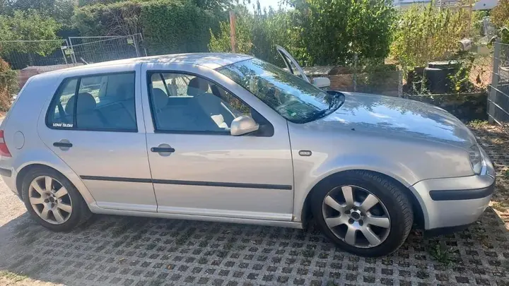 Volkswagen Golf 4