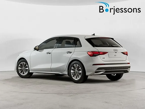 Audi A3 2027 photo 3
