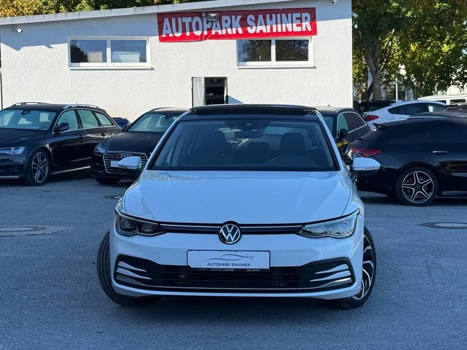 Volkswagen Golf Viii