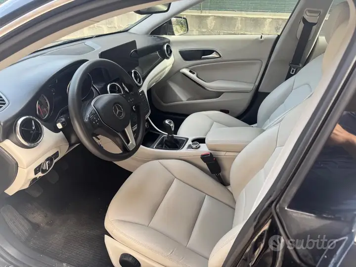 Mercedes-Benz Cla 2014 photo 3