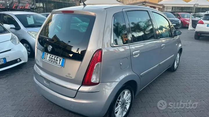 Lancia Musa 2009 photo 4