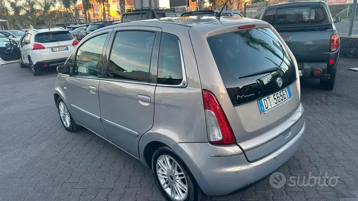 Lancia Musa 2009 photo 2