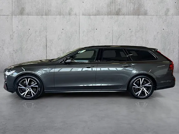 Volvo V90 2021 photo 2