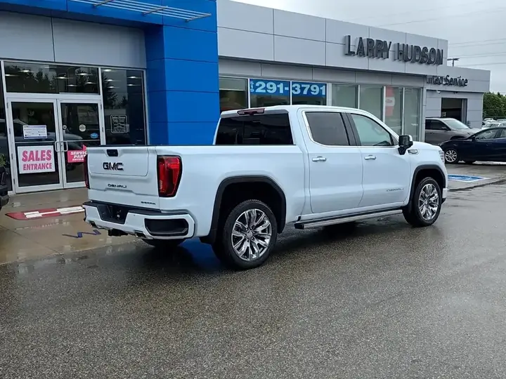 GMC Sierra 1500 2026 photo 3