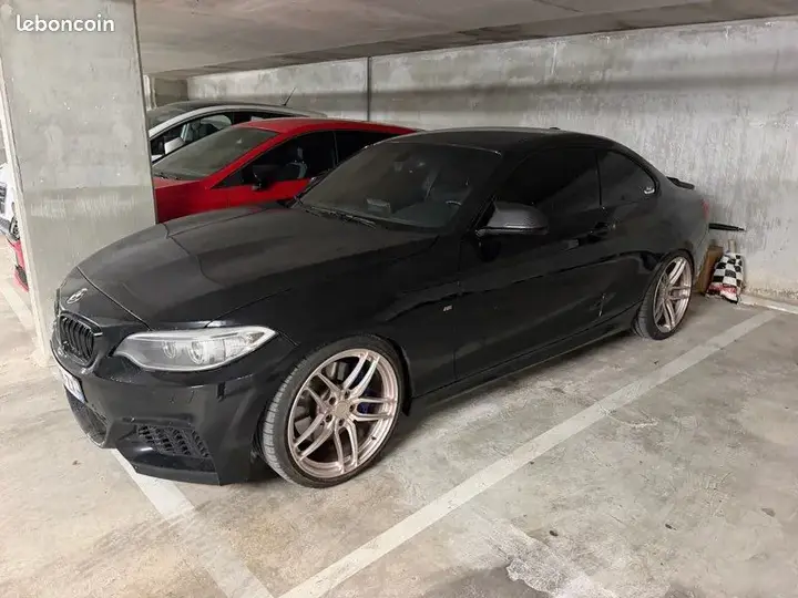 BMW 235I