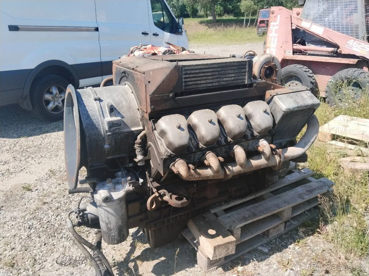 Tatra 815