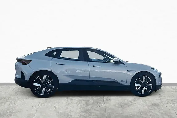 Polestar 4 2025 photo 4