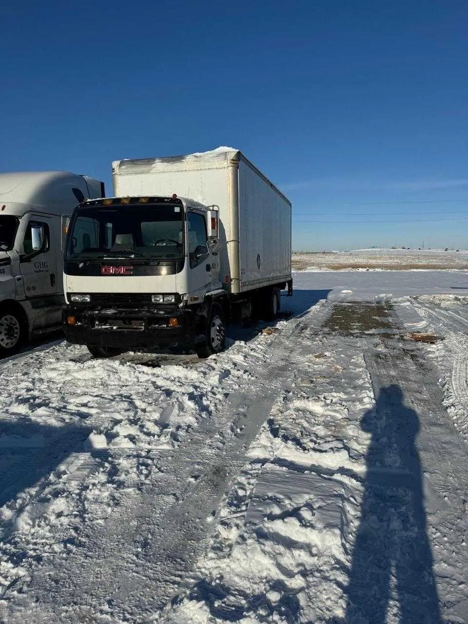 GMC 5-Ton Truck 2001 photo 2