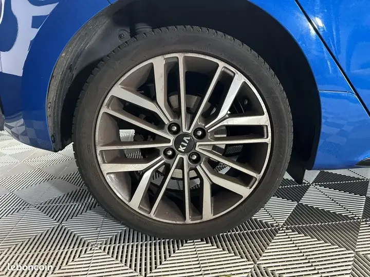 Kia Rio 2017 photo 5