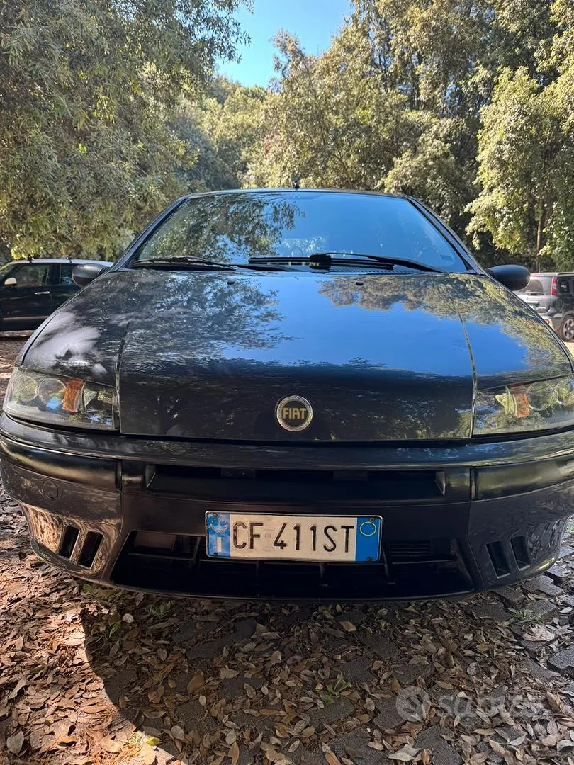 Fiat Punto 2003 photo 2