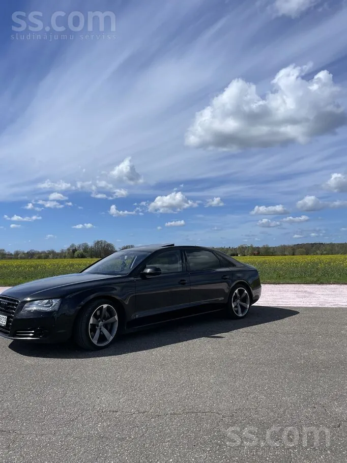 Audi A8L 2012 photo 3