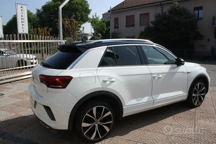 Volkswagen T-Roc 2023 photo 5