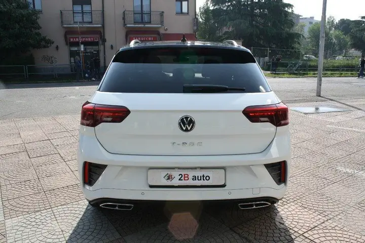 Volkswagen T-Roc 2023 photo 4
