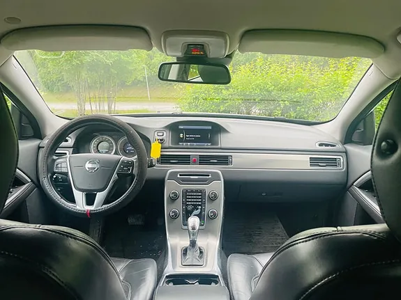 Volvo V70 2013 photo 5