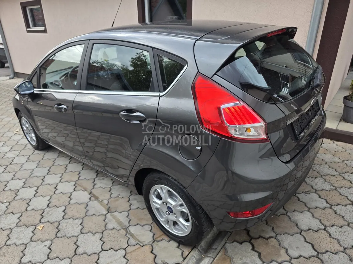 Ford Fiesta 2015 photo 3