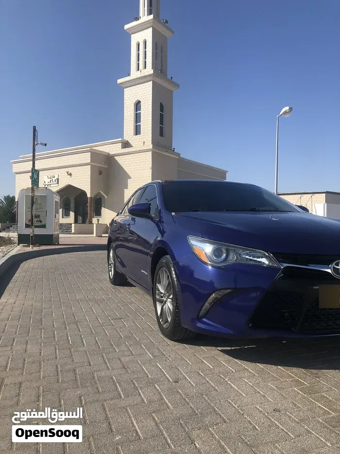 Toyota Camry 2016 photo 2