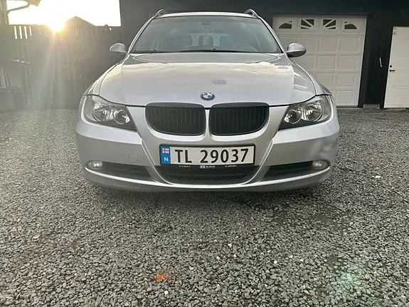 BMW 318D