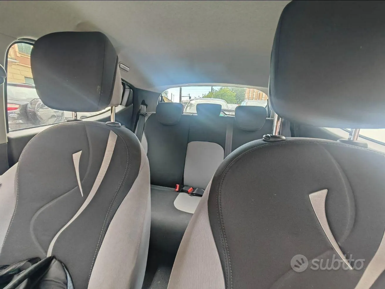 Lancia Ypsilon 2013 photo 3