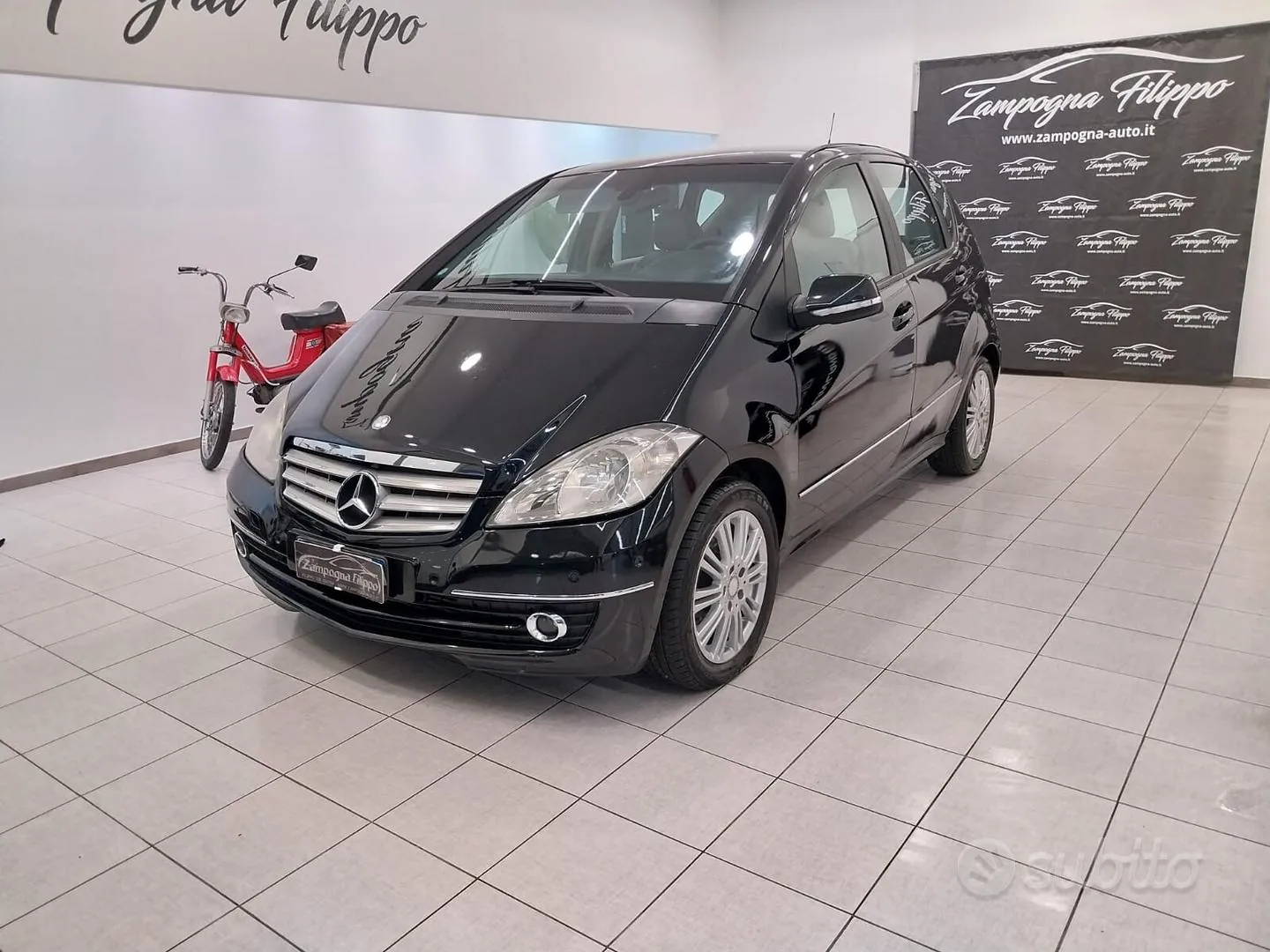 Mercedes-Benz A