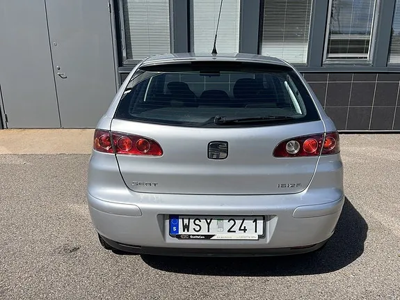 Seat Ibiza 2005 photo 5